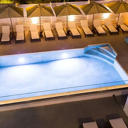 Kelly & Апарт-отель