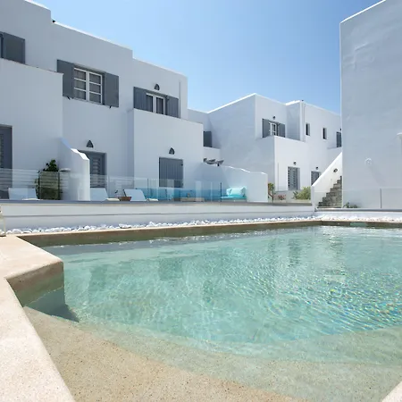 Kelly & Апарт-отель Науса