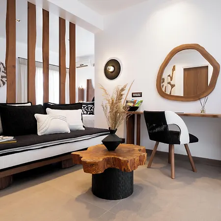 Kelly & Апарт-отель 4*