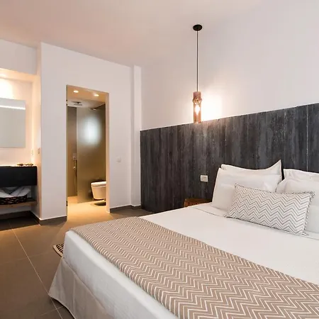Kelly & Aparthotel